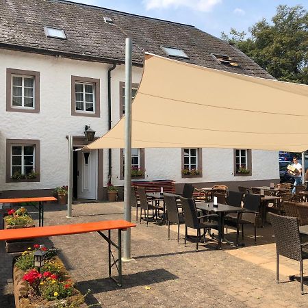 Waldhotel Machtemesmuehle Auw an der Kyll Exterior foto